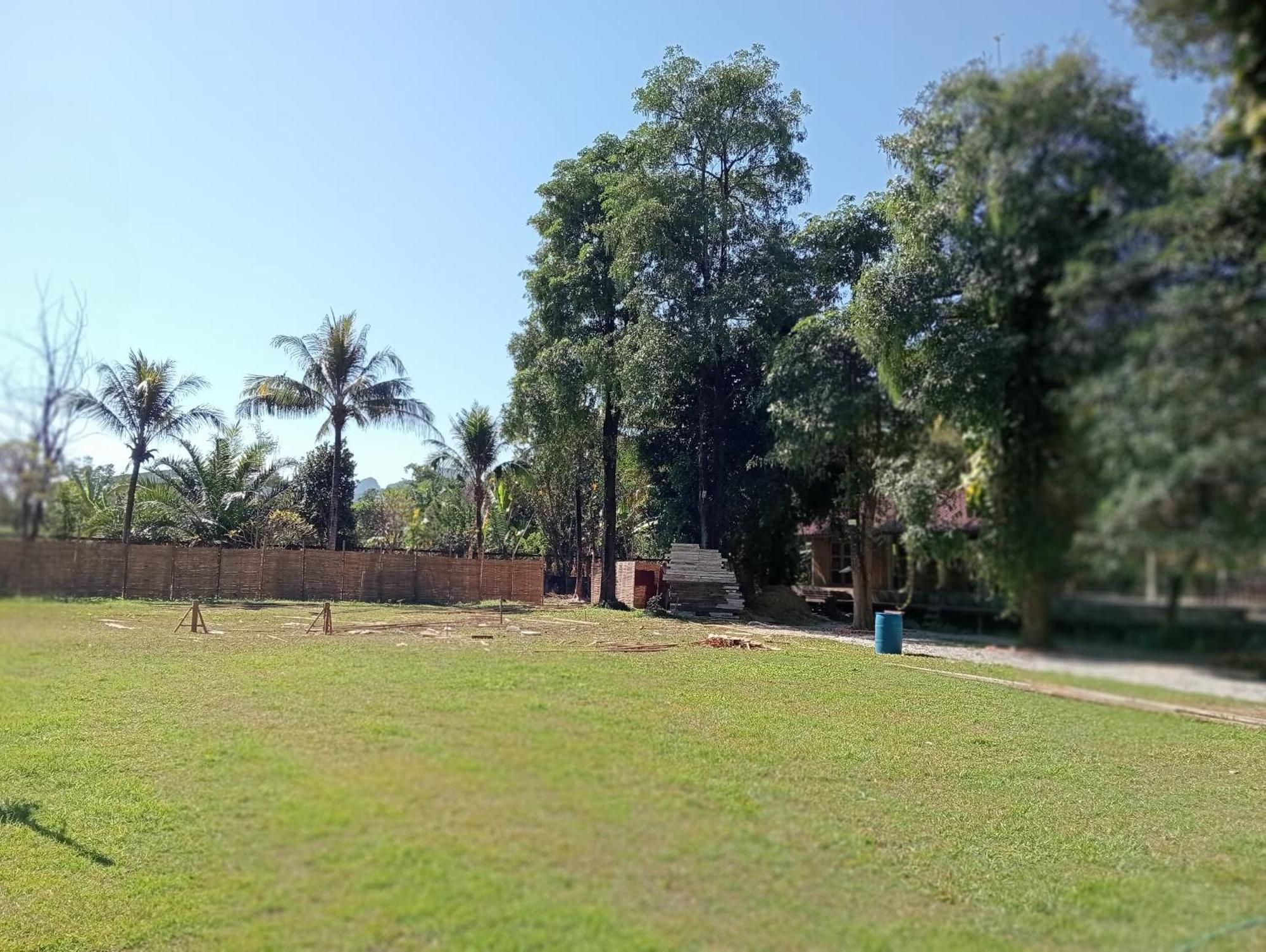 Vangvieng Ruby'Homestay Vang Vieng Esterno foto