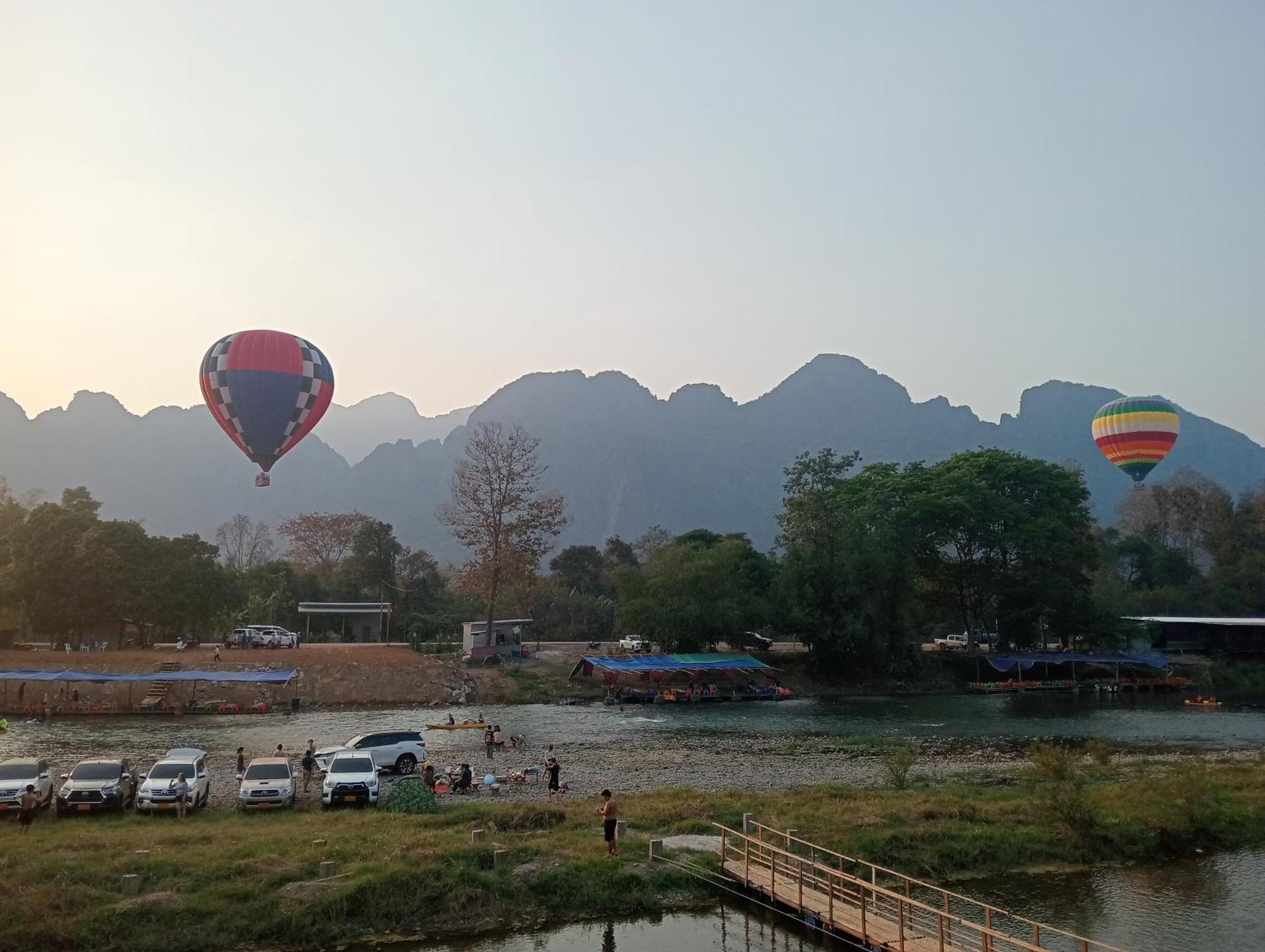 Vangvieng Ruby'Homestay Vang Vieng Esterno foto