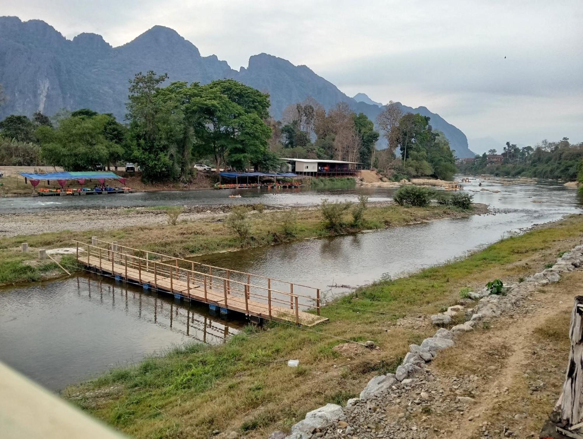 Vangvieng Ruby'Homestay Vang Vieng Esterno foto